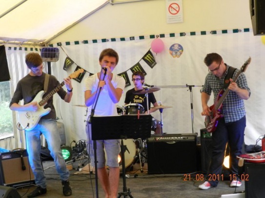 gallery/296547_264312580264361_1598213_n (fileminimizer)-2